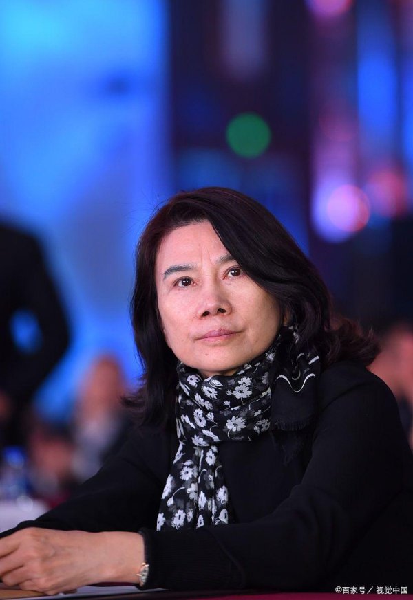 配资网站首 董明珠放狠话：海归派里可能藏着间谍，我坚决不用！